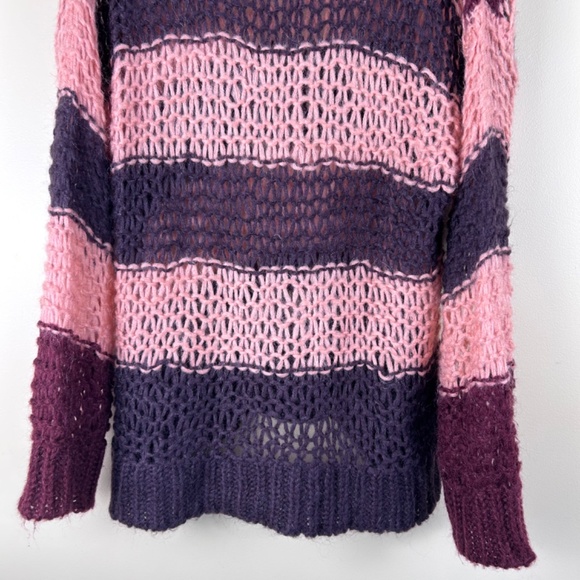 Mohair Blend women’s open knit sweater size small - Picture 3 of 11